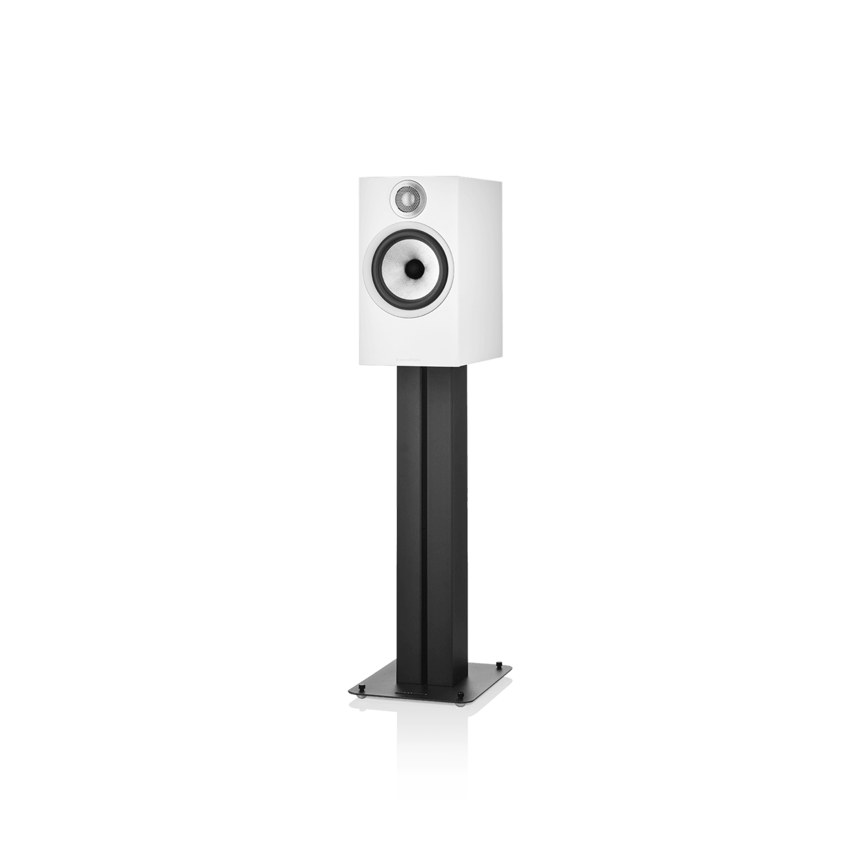 Bowers & Wilkins 606 S2 Stand-Mount Speaker gallery detail image