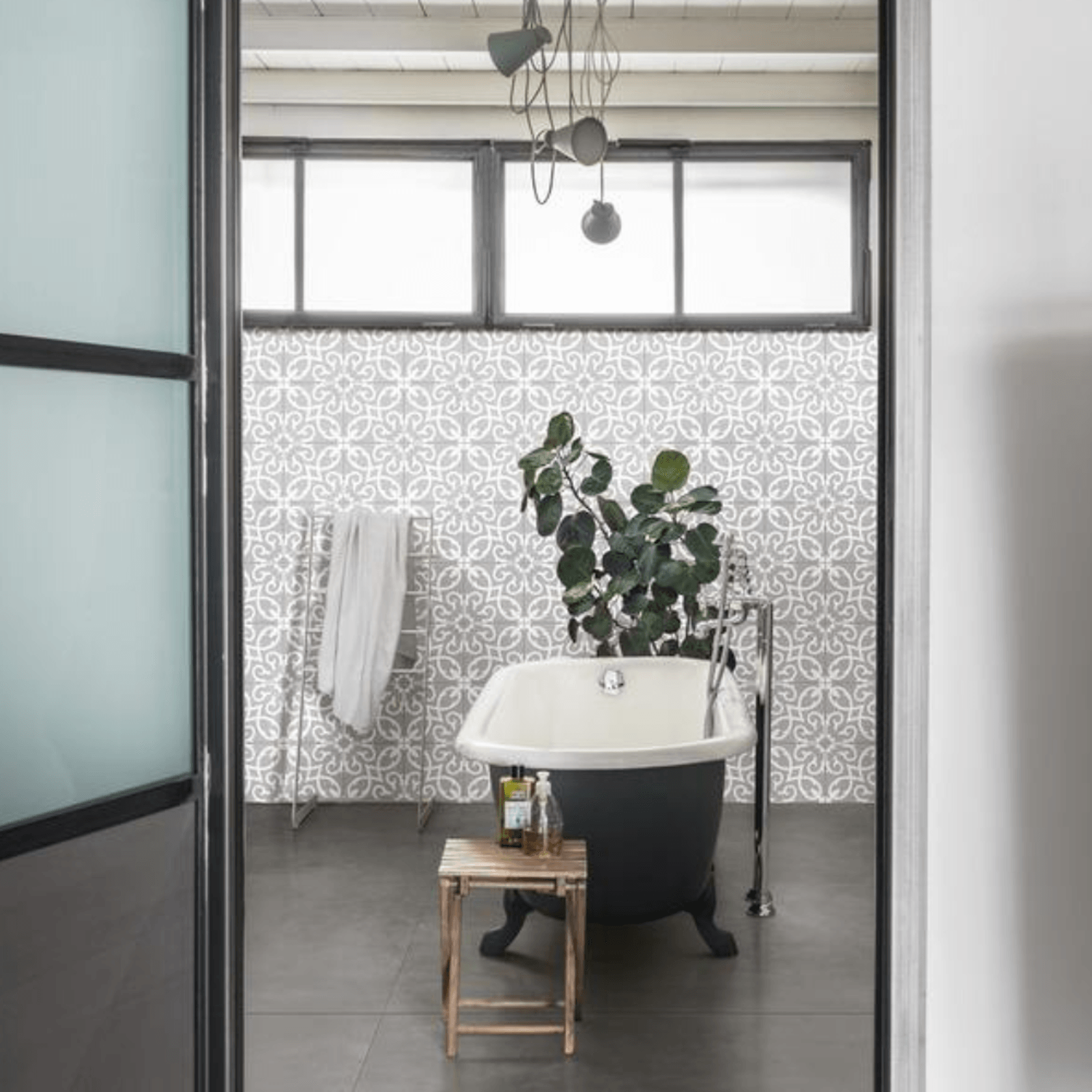 Contrasti Floral Grigio Pattern Porcelain Tile gallery detail image