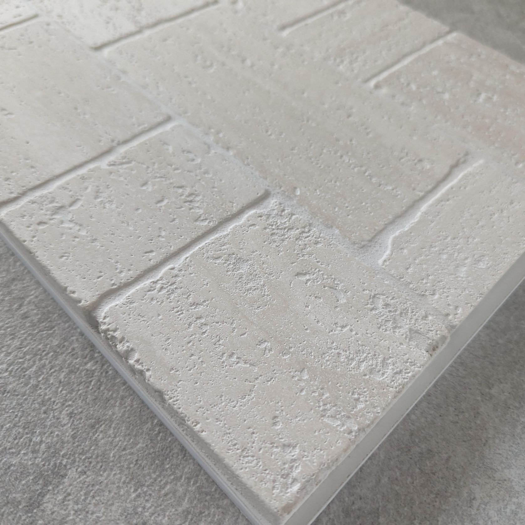 Baracoa Tumbled Mosaic - Ivory Travertine gallery detail image