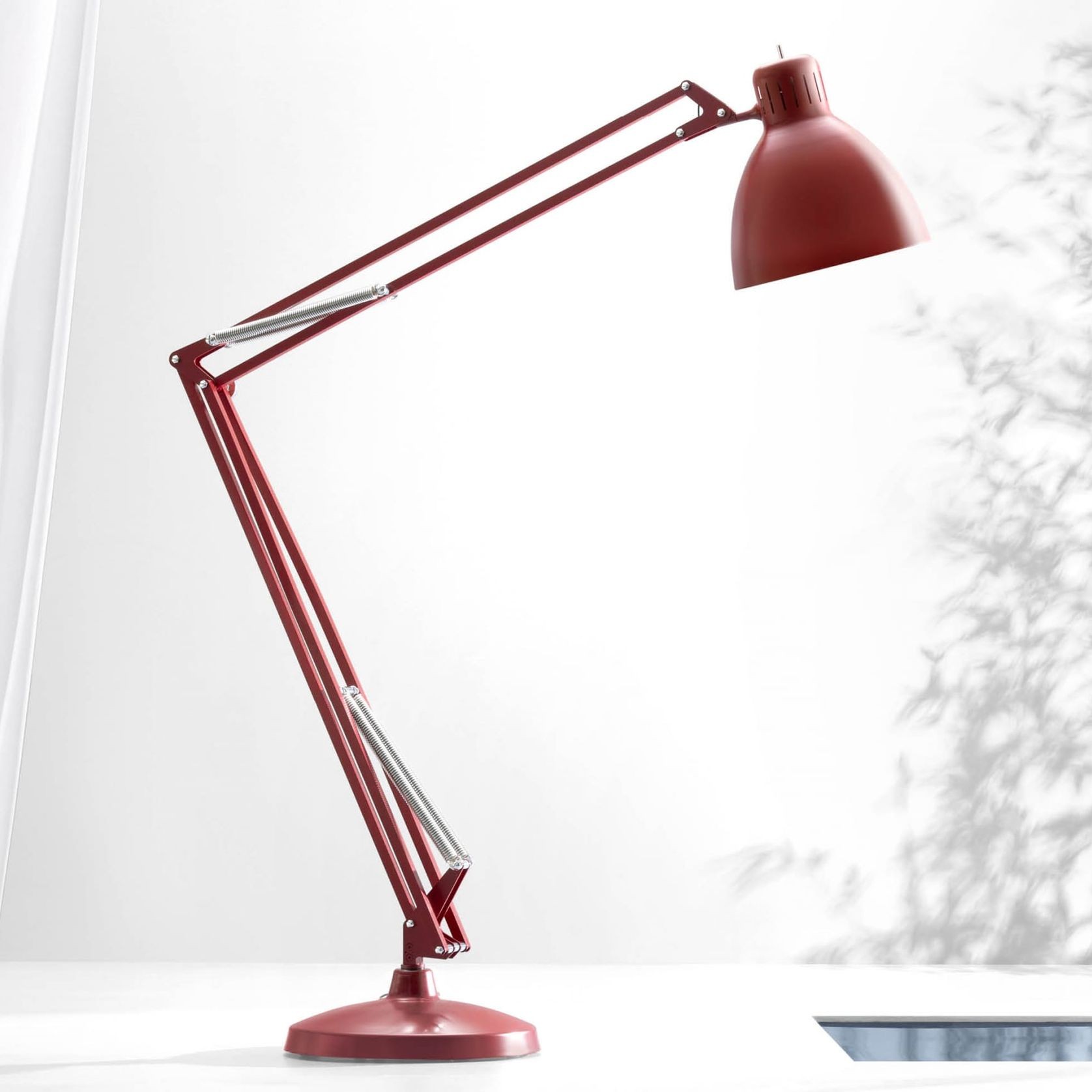 THE GREAT JJ Floor Lamp by Leucos gallery detail image