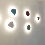 Plak Triangular Magnetic Wall Light gallery detail image