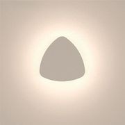 Plak Triangular Magnetic Wall Light gallery detail image