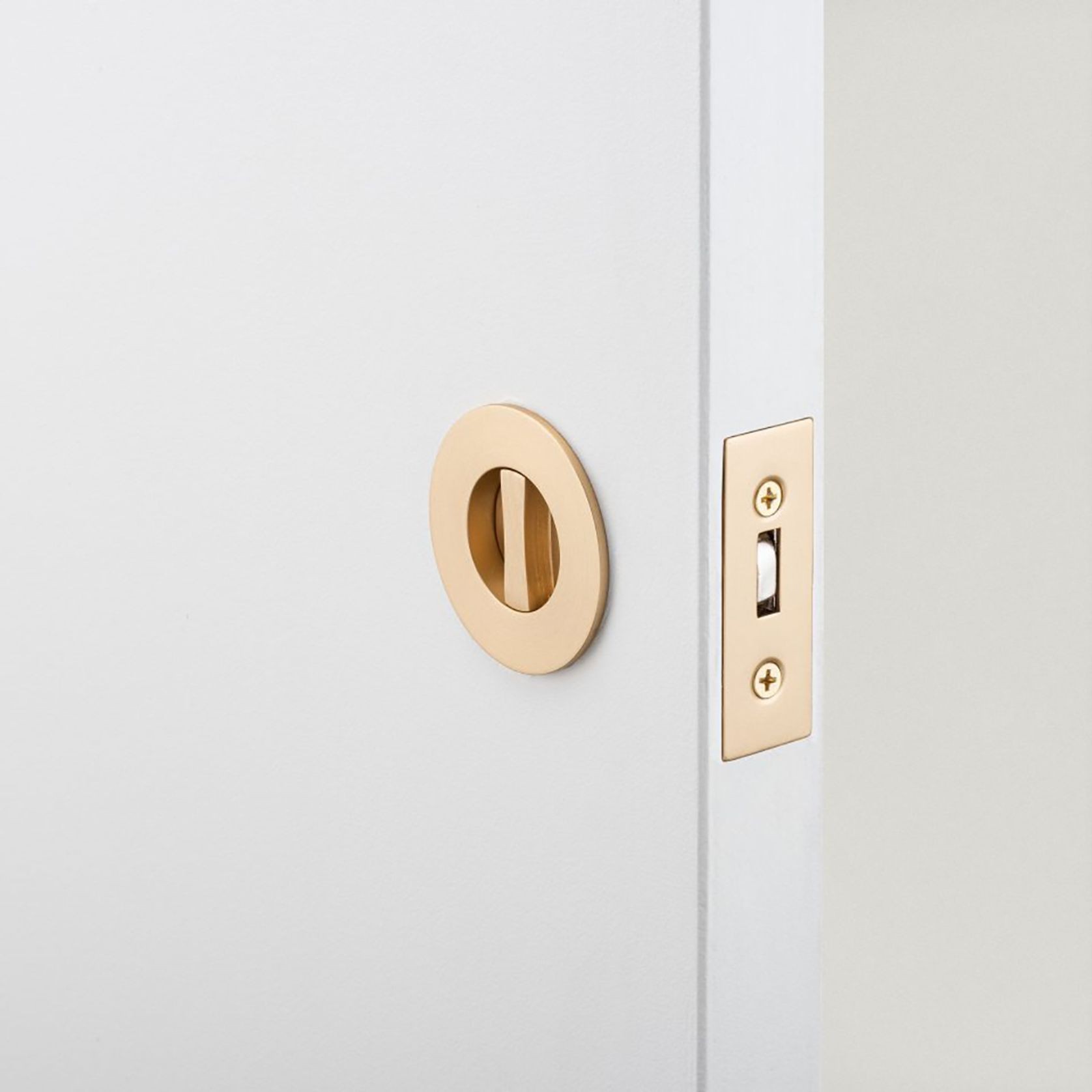 Iver Round Sliding Door Pull with Inbuilt Privacy Turn gallery detail image