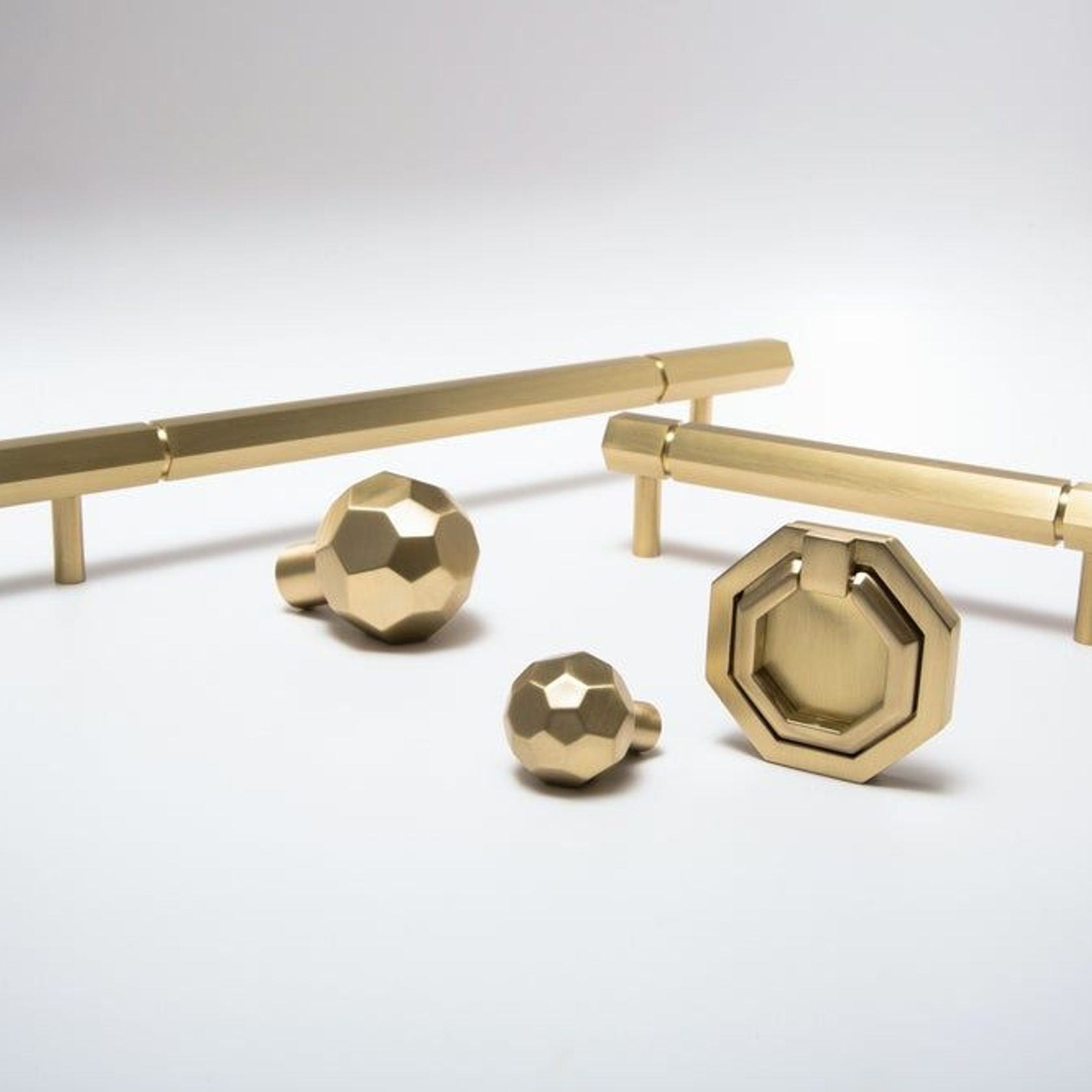 Facet 03 gallery detail image