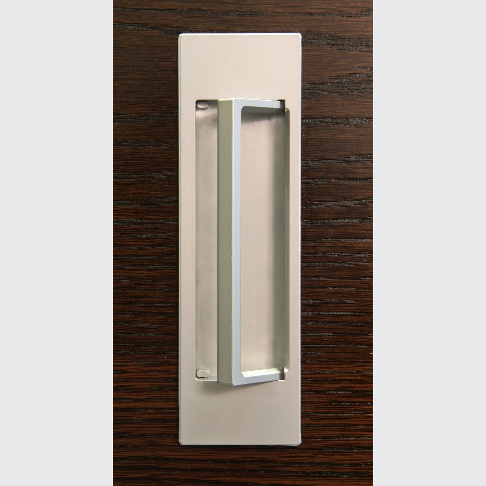 HB678 170mm and HB679 250mm Flush D Pull gallery detail image