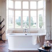London Freestanding Bath gallery detail image