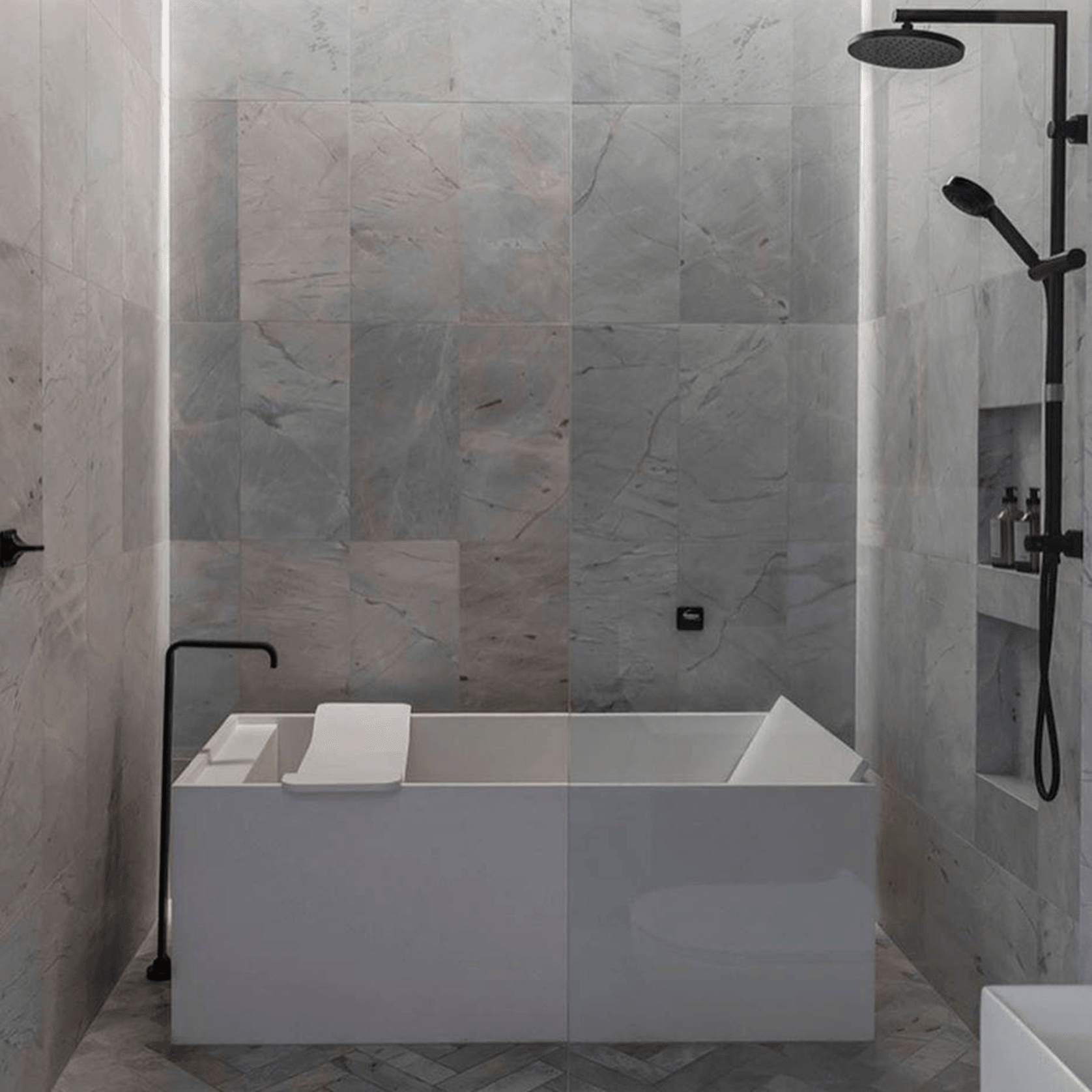 Soka Petit Freestanding Bath gallery detail image