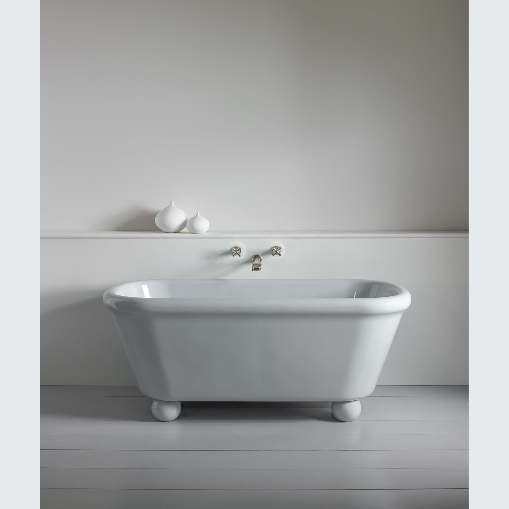 Rockwell Bath with Feet gallery detail image