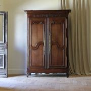 Louis XV Armoire gallery detail image