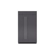 Sub-Zero Classic Series Refrigerator/Freezer Overlay gallery detail image