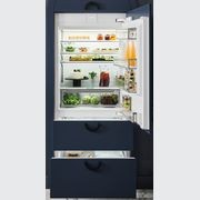 Designer Series Refrigerator/Freezer 91cm gallery detail image