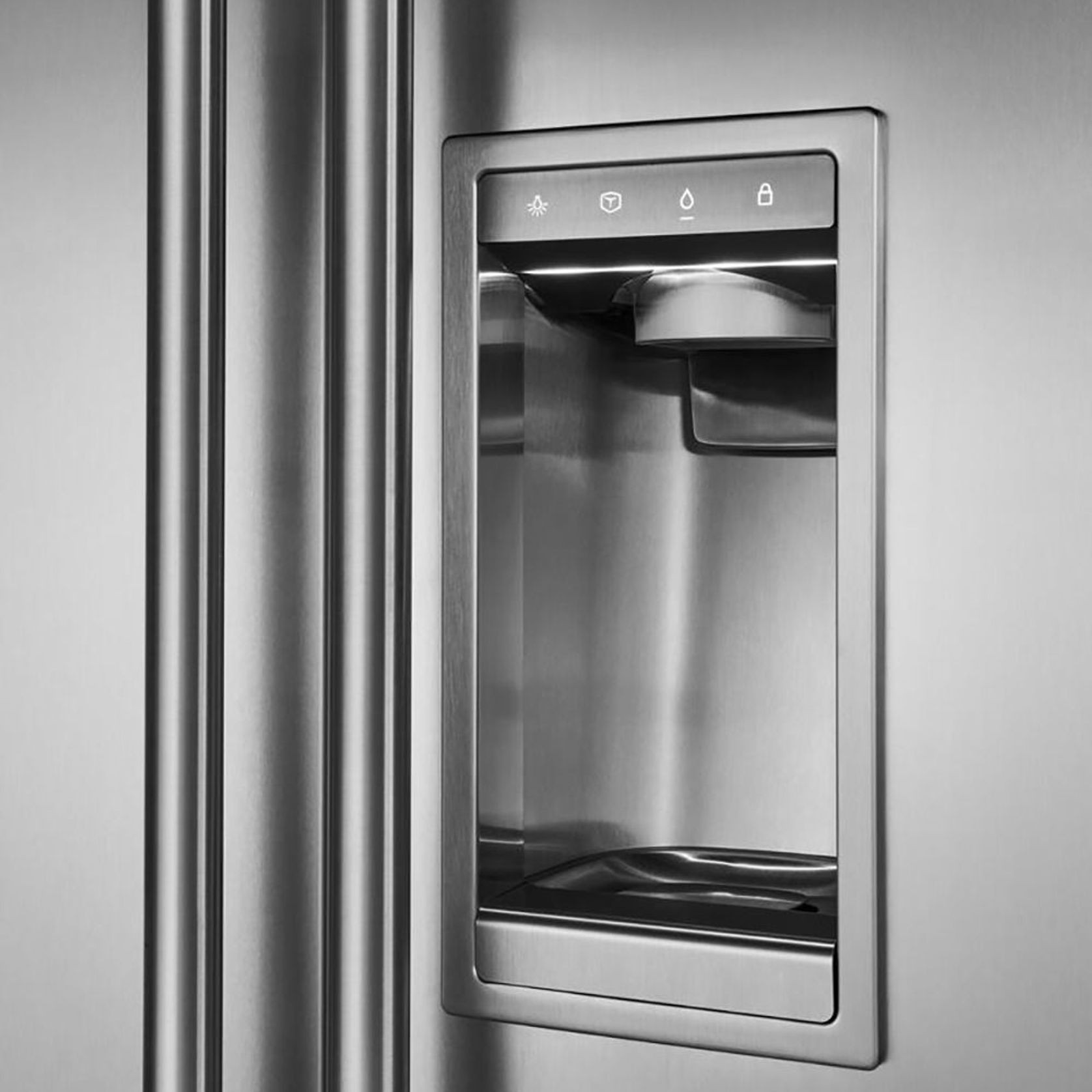 Sub-Zero Classic Series Side-by-Side gallery detail image