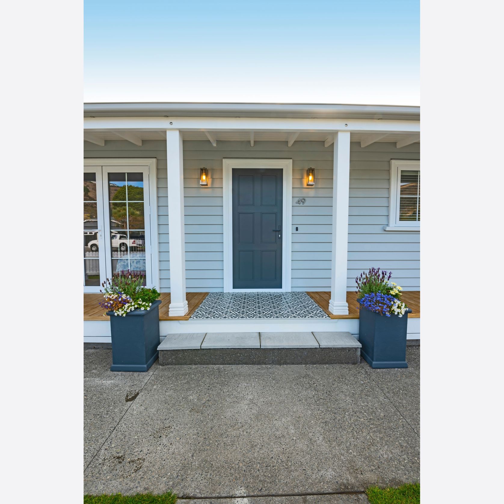 6P Aluminium Heritage Entrance Door gallery detail image