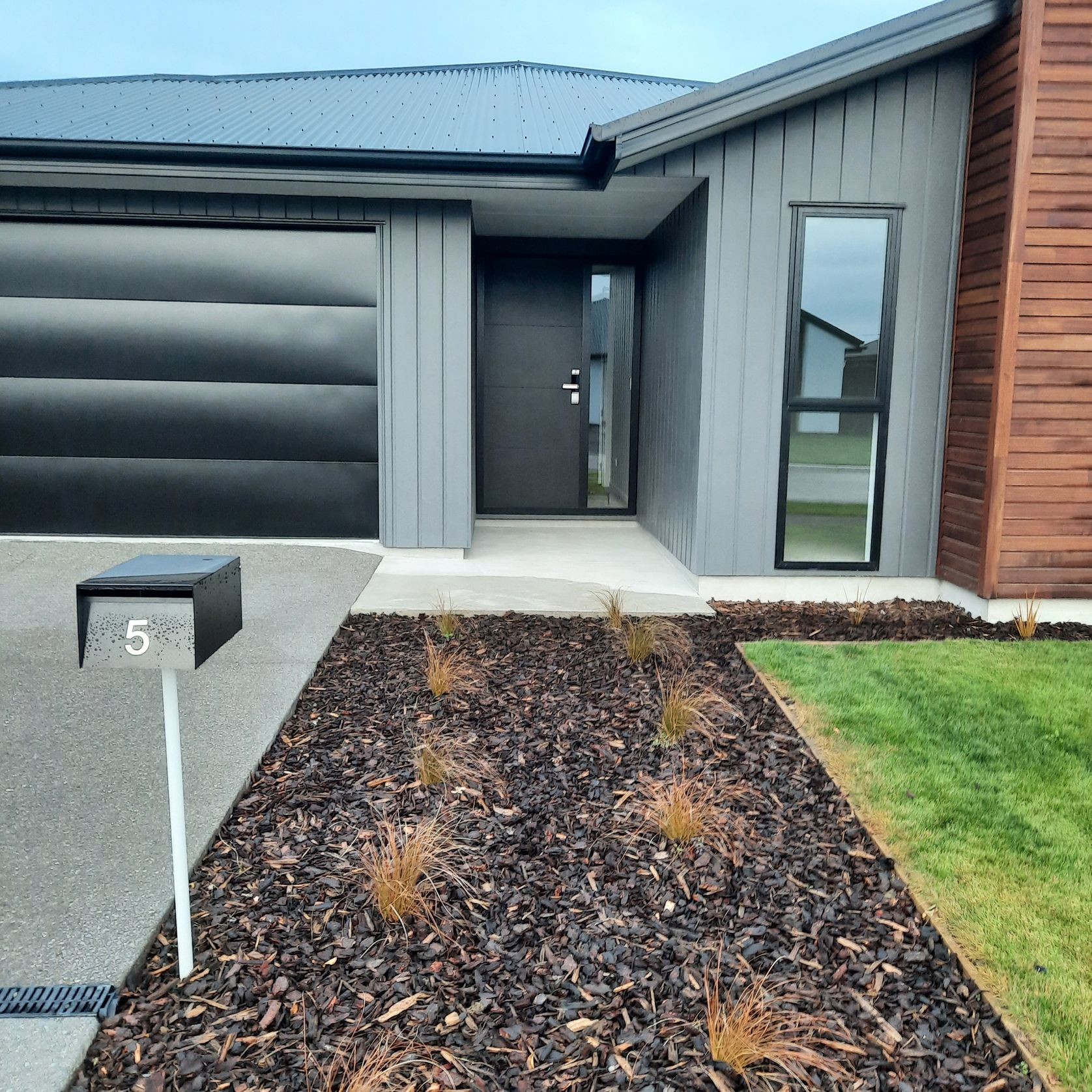 Duramax Entry Doors gallery detail image