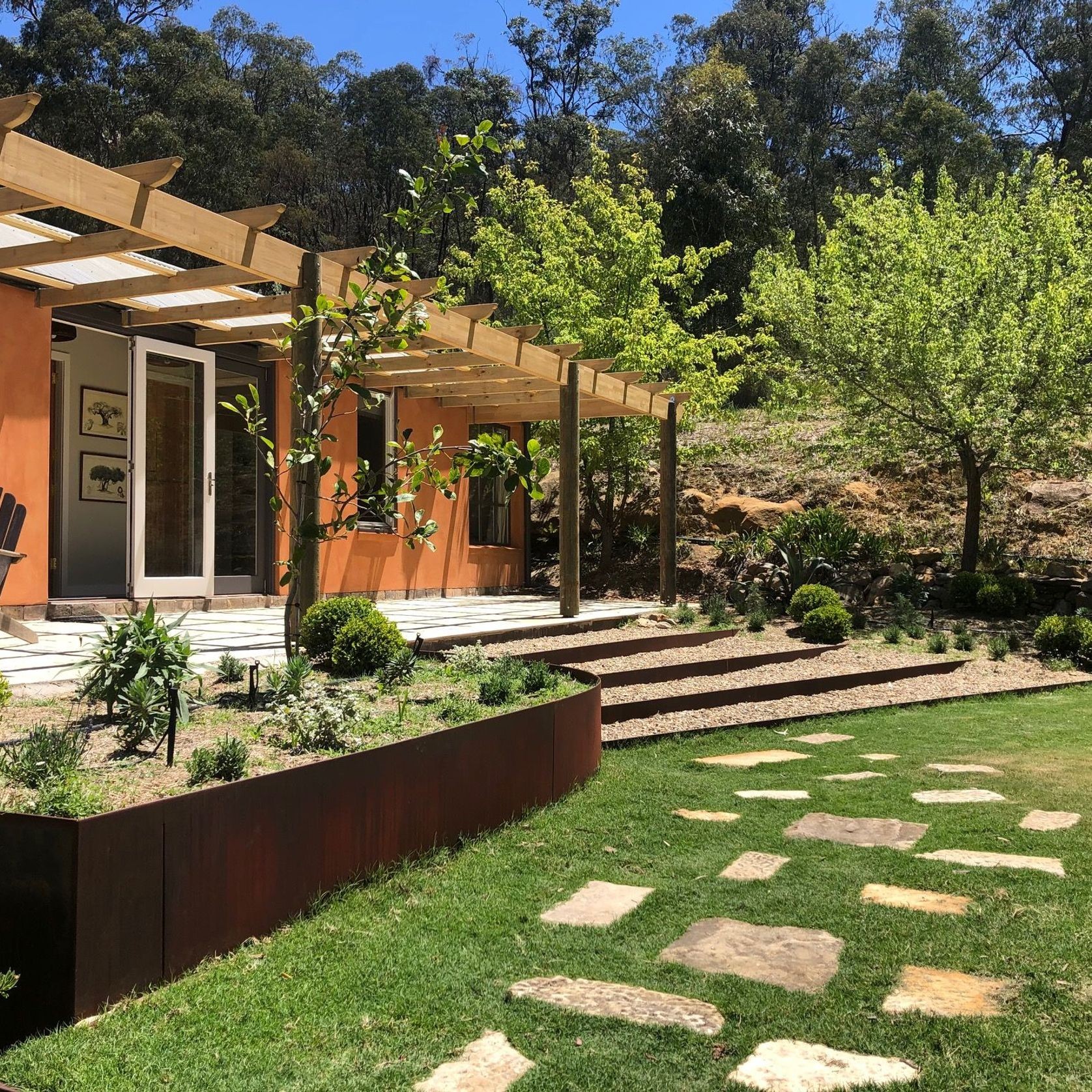 Straightcurve Flex 560H (Weathering or Galvanised) gallery detail image