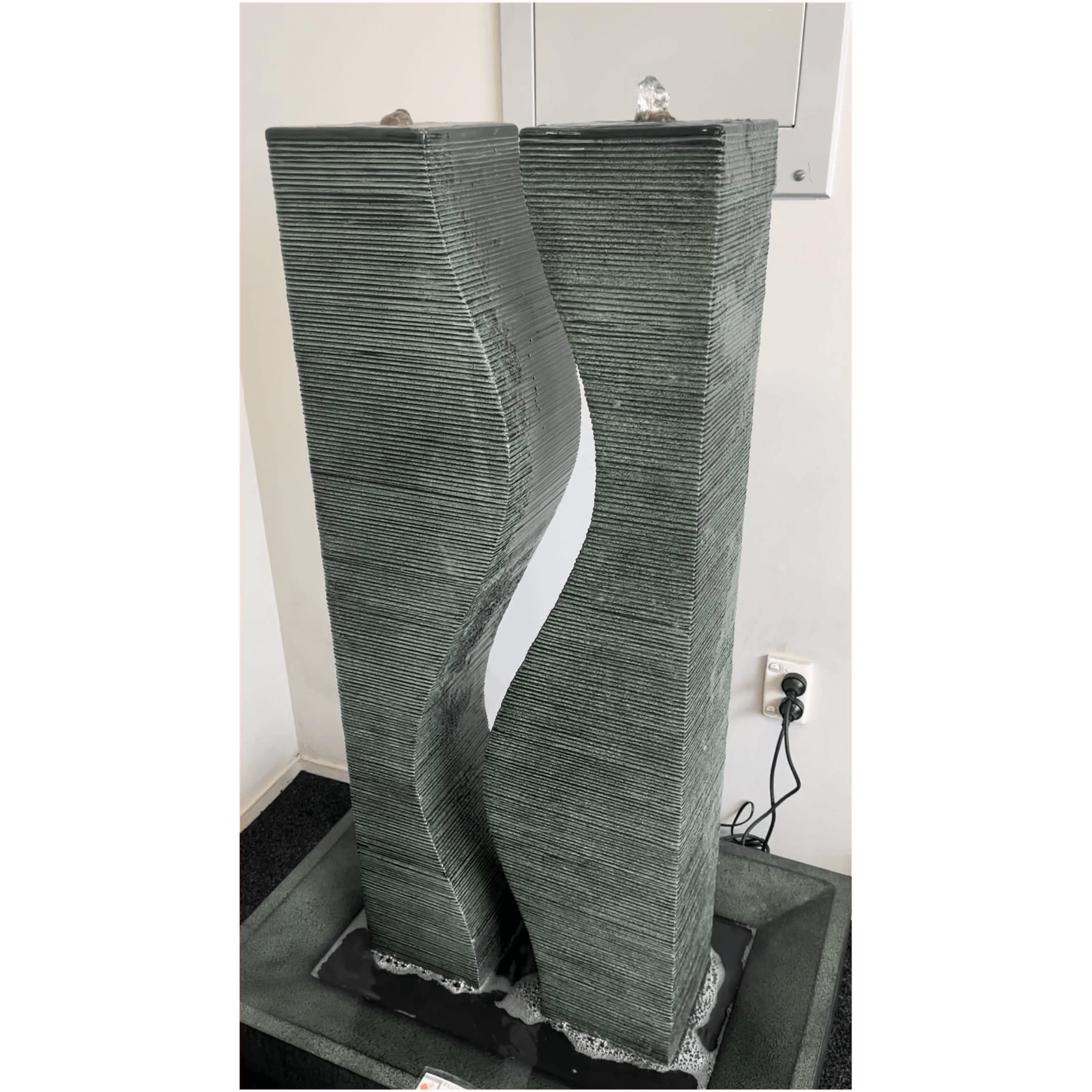 Williamsburg Fountain gallery detail image