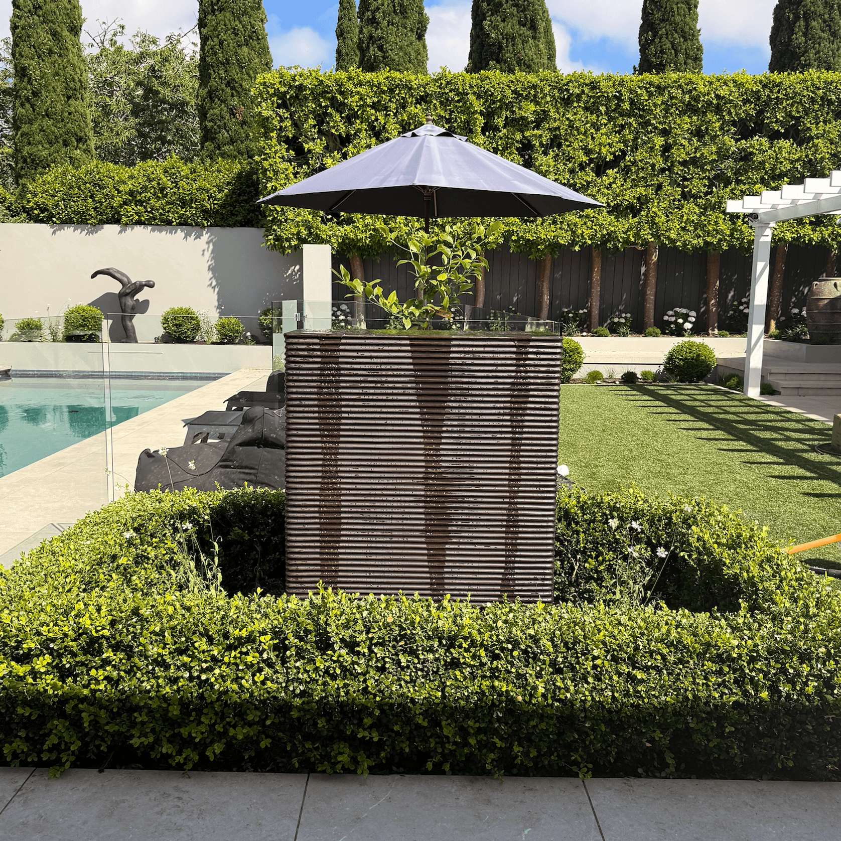 Asaki Rectangular Fountain gallery detail image