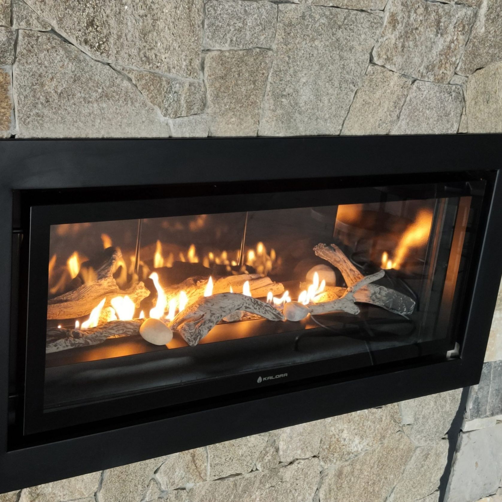 Kalora Sorrento Gas Log Fireplace gallery detail image