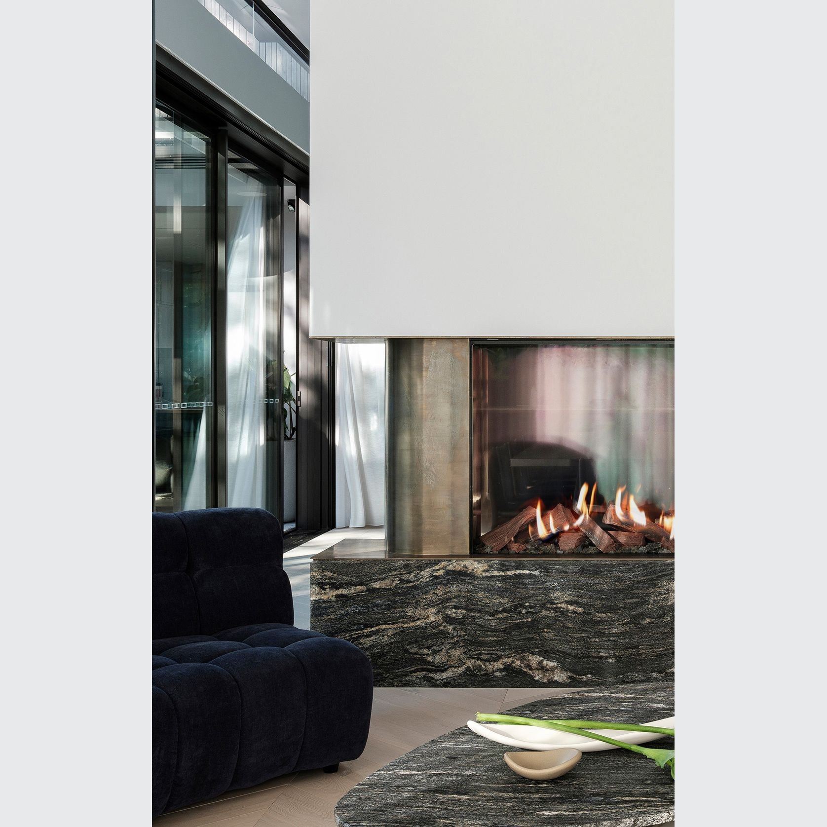 MODE KS1150 Tall Gas Fireplace gallery detail image
