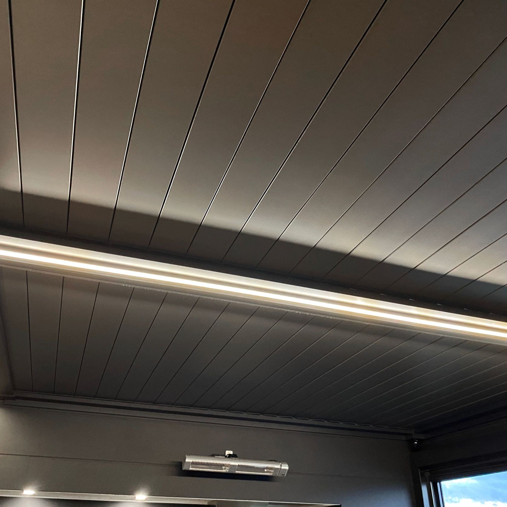 SunFold® Louvre Roof gallery detail image