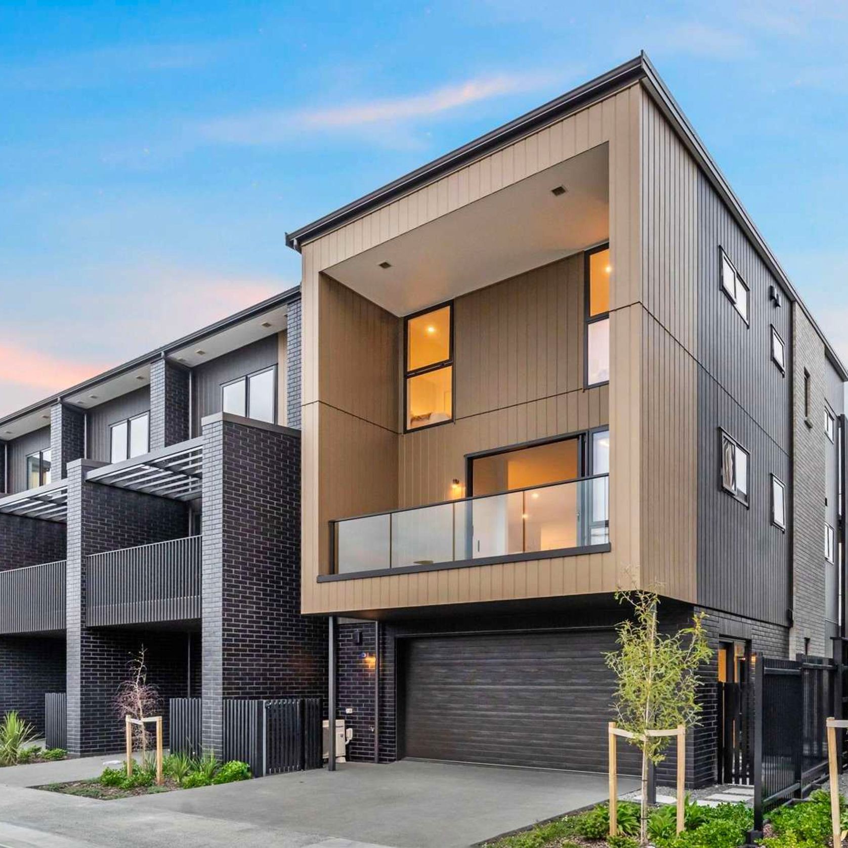 Metropolis Frameless Glass Balustrade gallery detail image