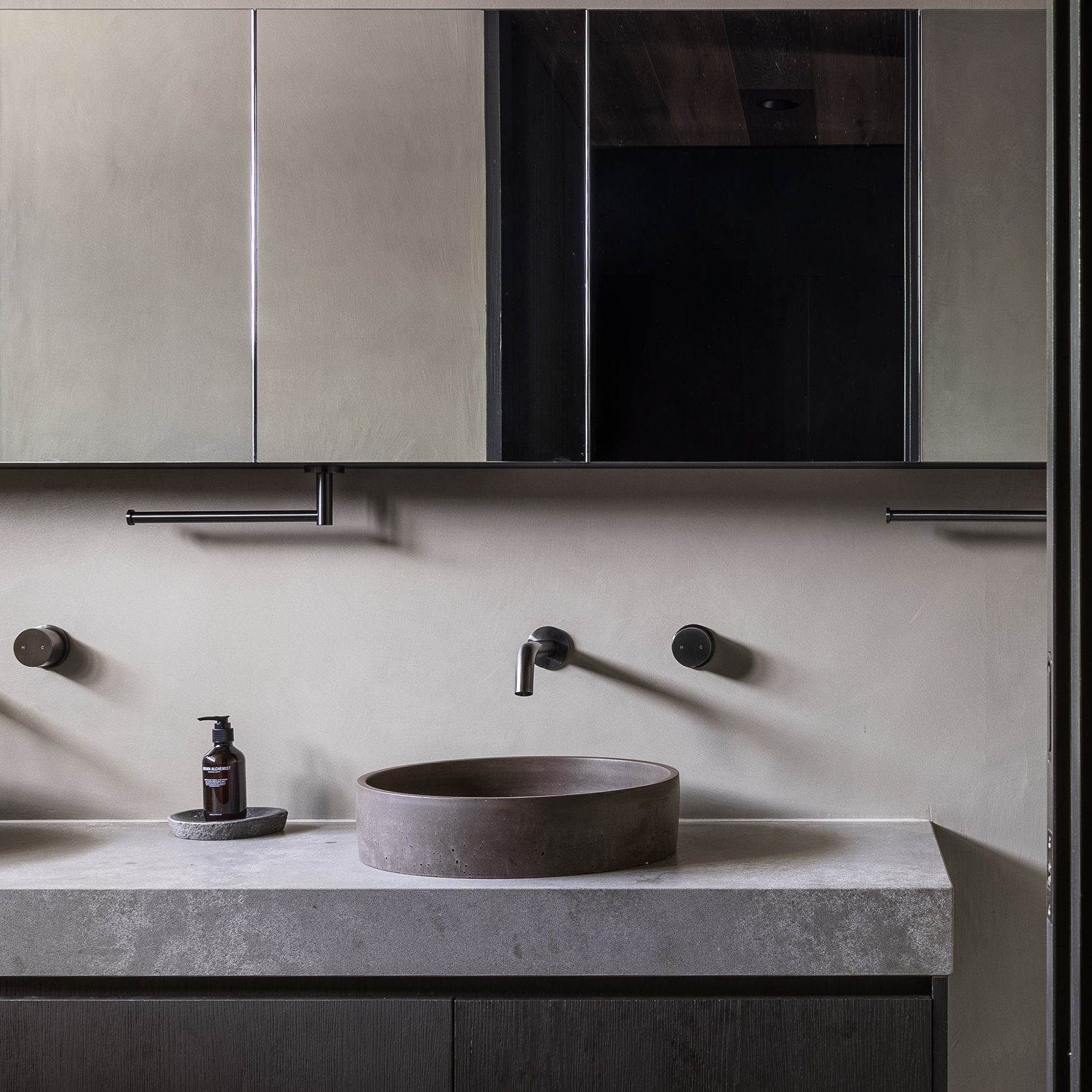 Elysian Hand Towel Holder - Brushed Gunmetal gallery detail image