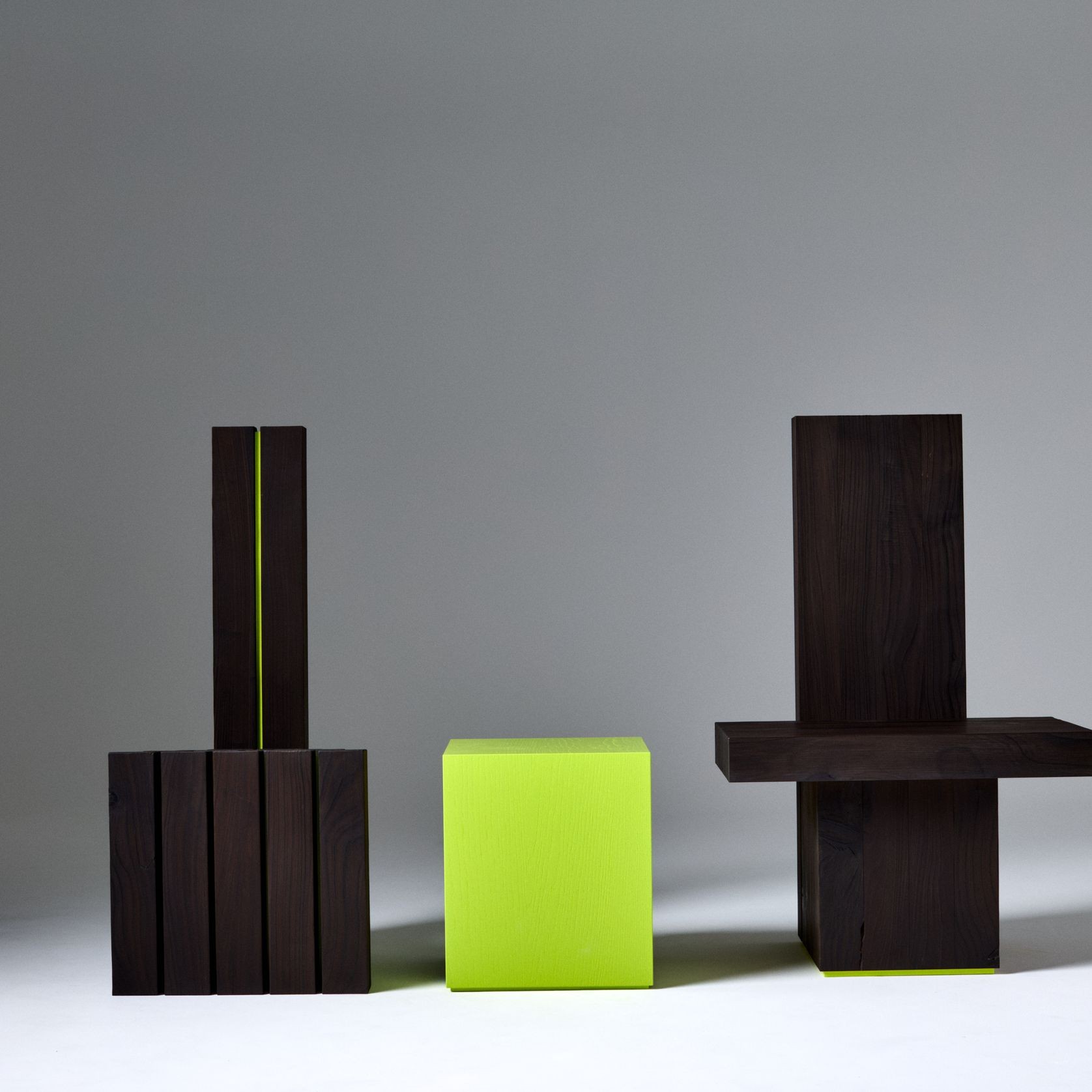 Throne II Chair gallery detail image