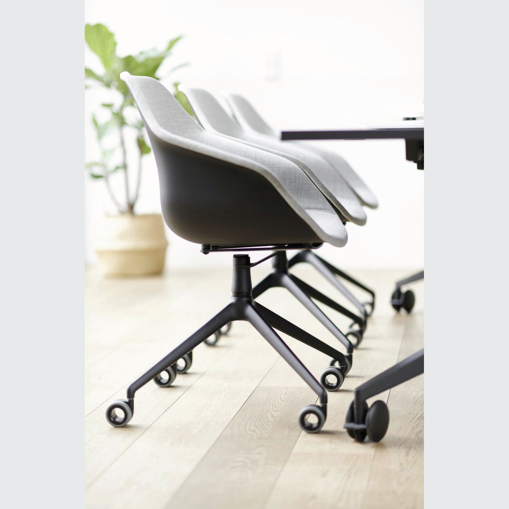 Yonda Meeting Chair with Front Upholstery gallery detail image