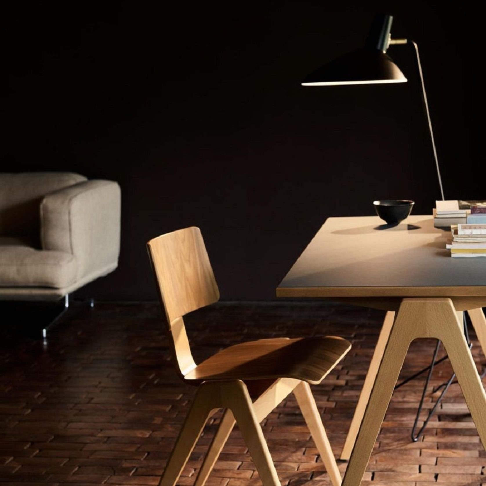 Daystak Table RD2 gallery detail image