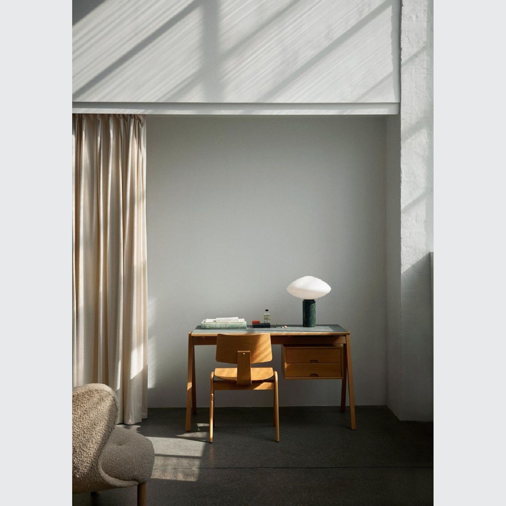 Daystak Desk RD3 gallery detail image