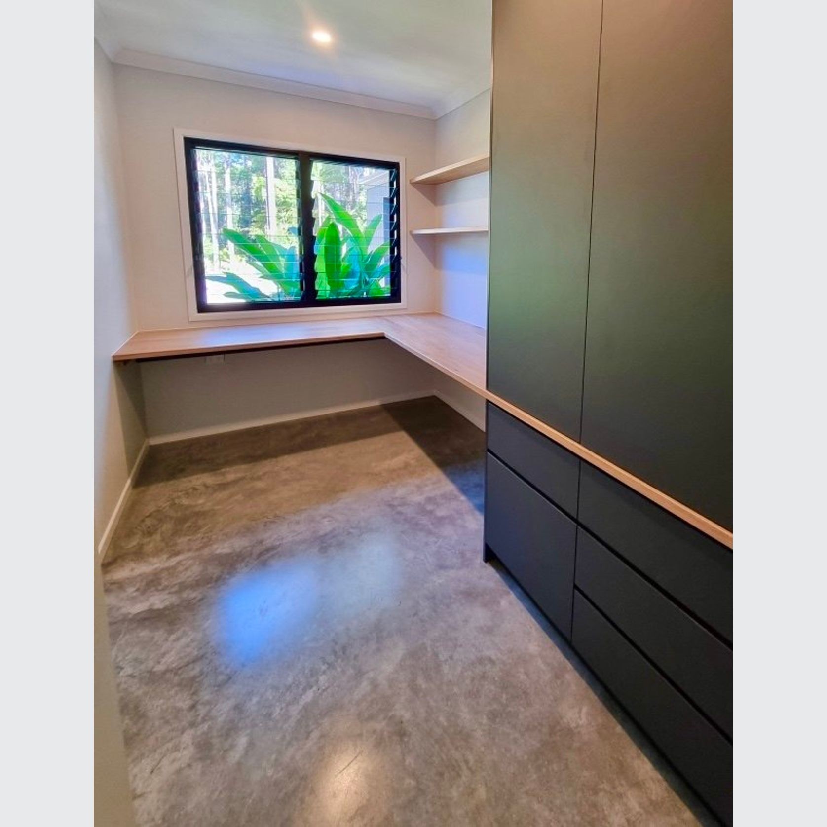 Handcrafted Desks gallery detail image