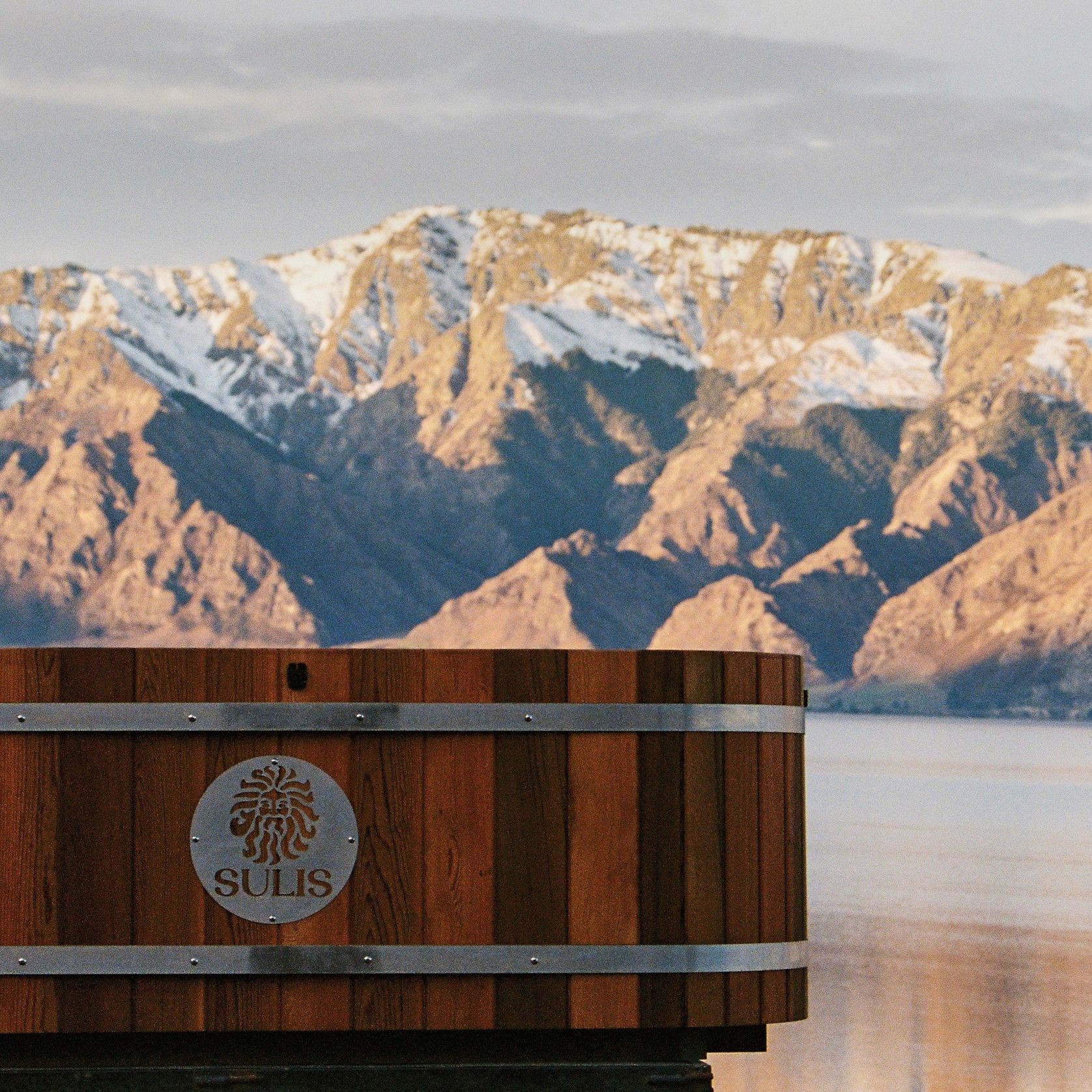 Lake Hawea Bath Tub gallery detail image