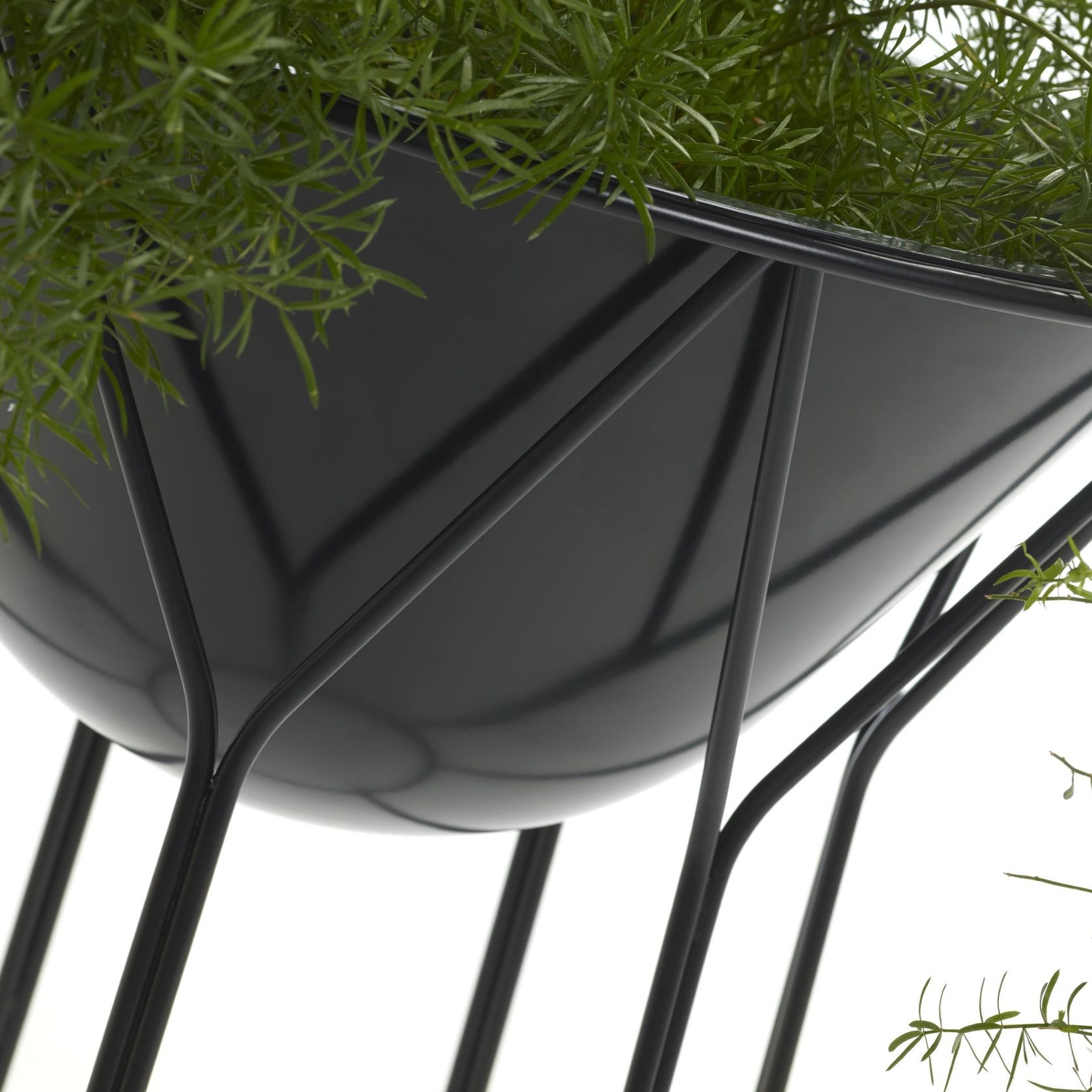 Offecct Circus Planter by Formfjord gallery detail image
