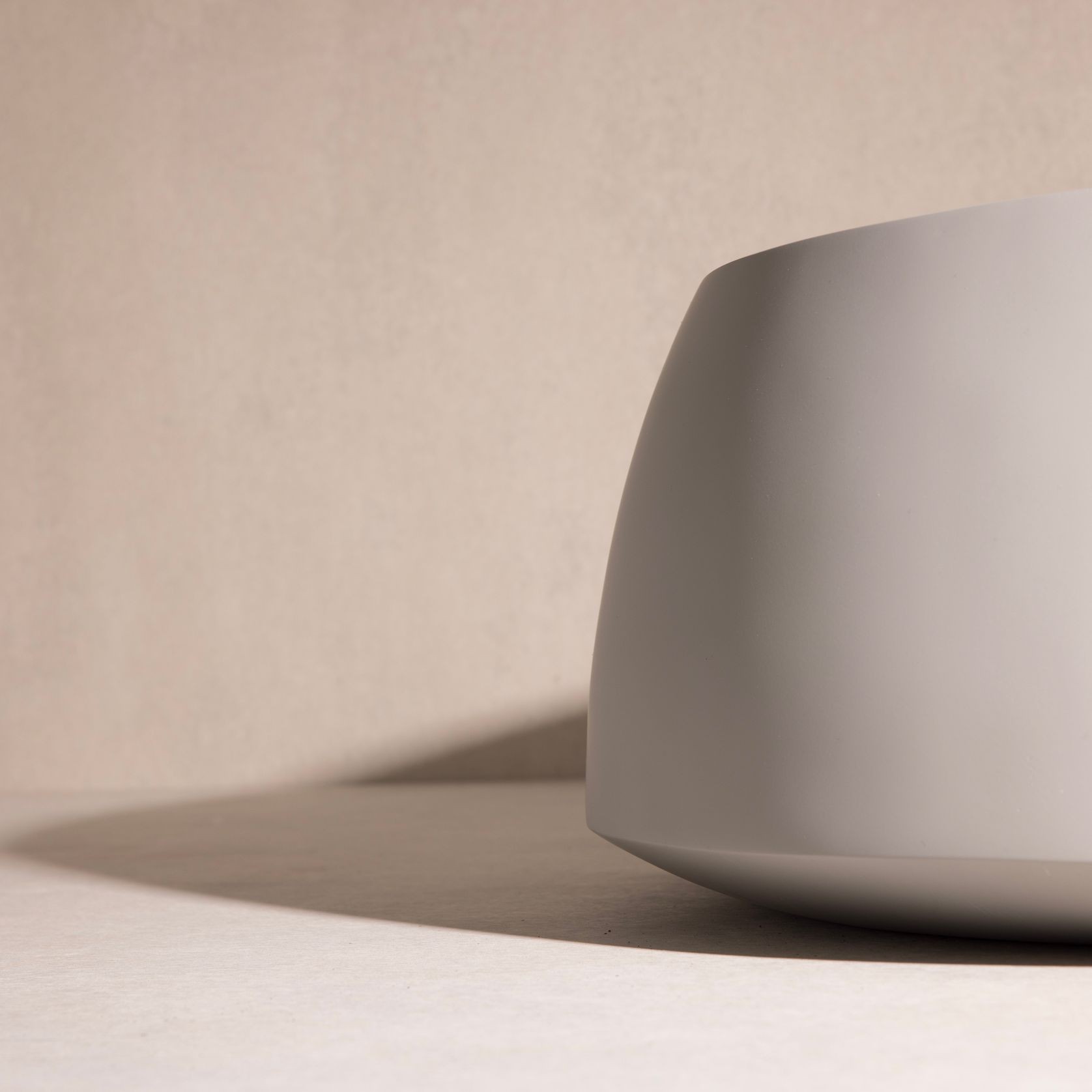 Hibernate 80 Degrees Low Bowl gallery detail image