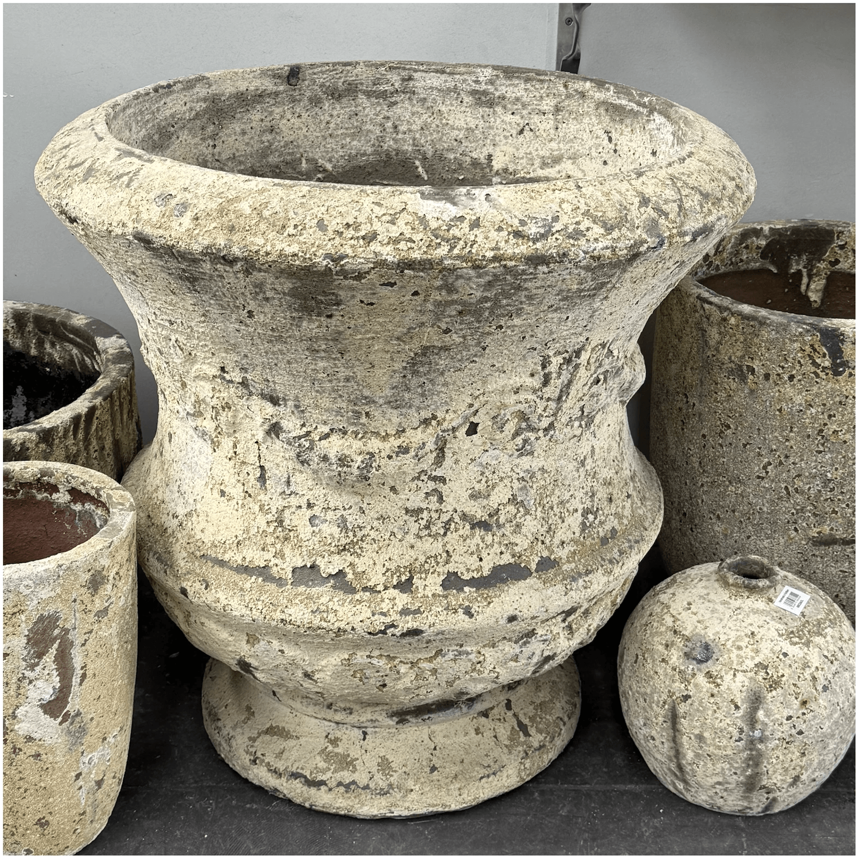 Atlantis - Thistle Urn gallery detail image