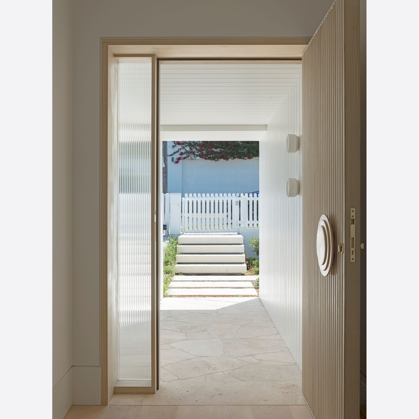 Deko Curved Rings - Timber Door Handle - TDH013c gallery detail image