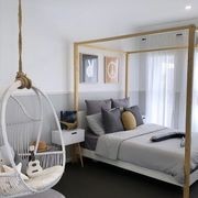 Henlow Kids Hanging Chair – White gallery detail image