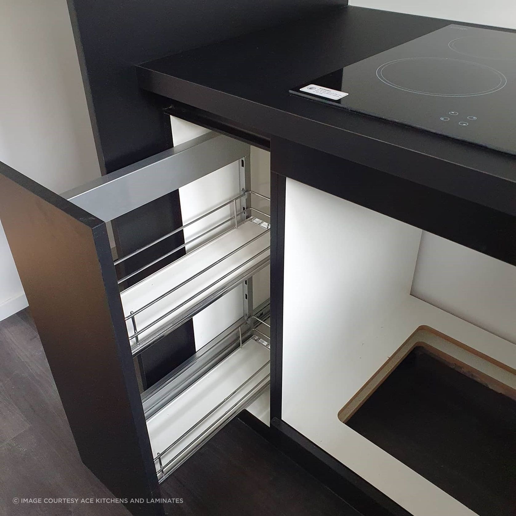 VS SUB Side Under Bench Pull Out gallery detail image