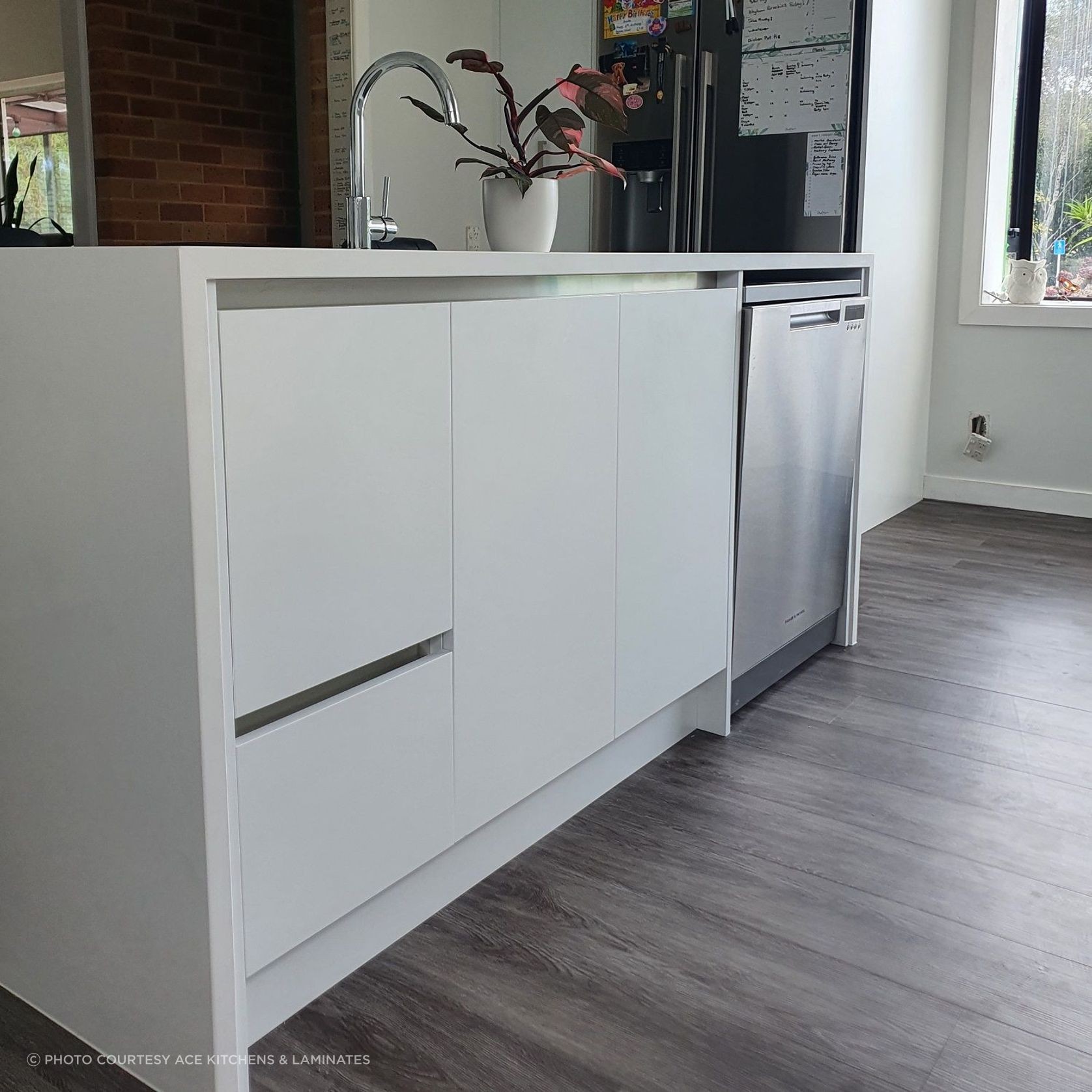 Tanova Simplex Pull Out Kitchen Bin gallery detail image