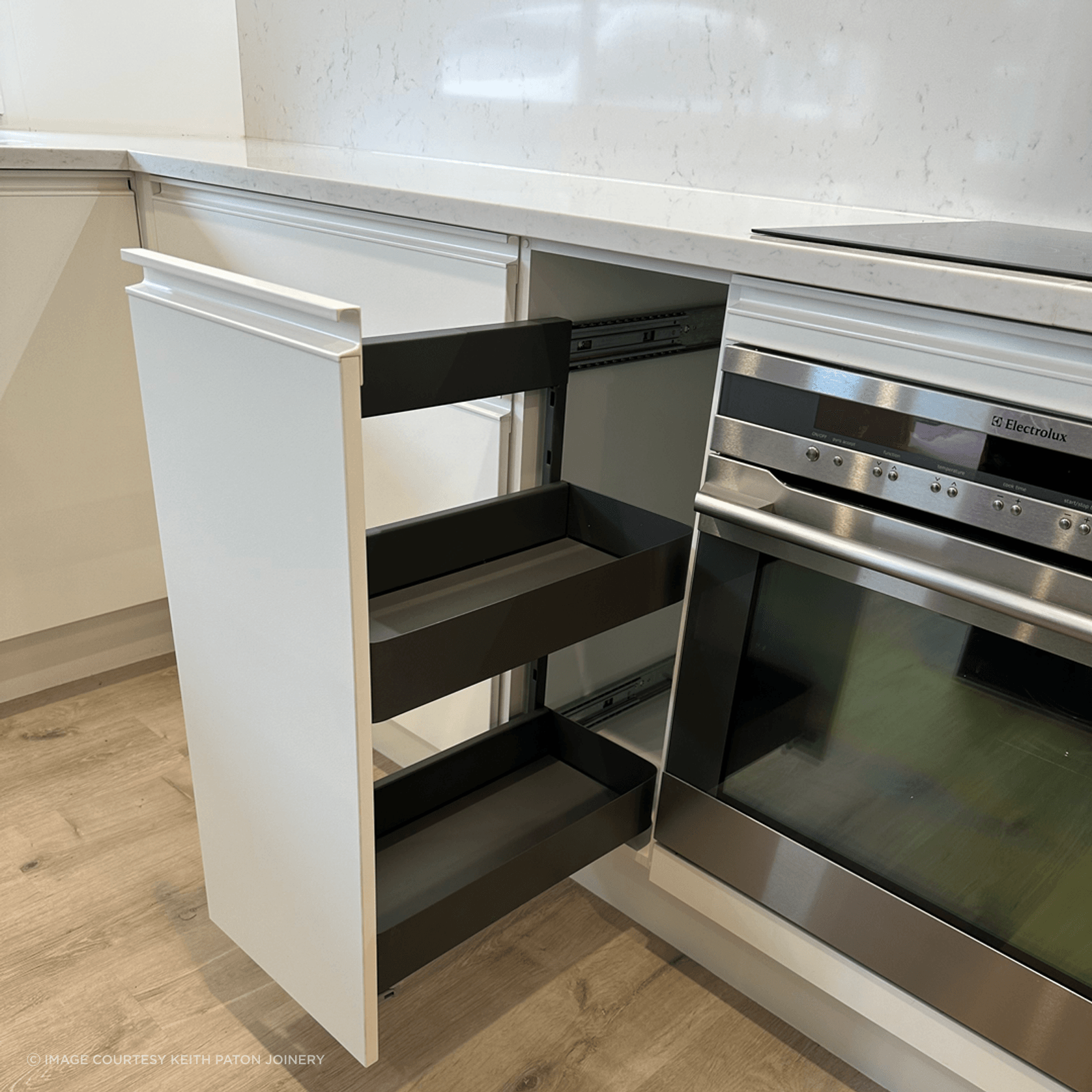 VS SUB Side Under Bench Pull Out gallery detail image