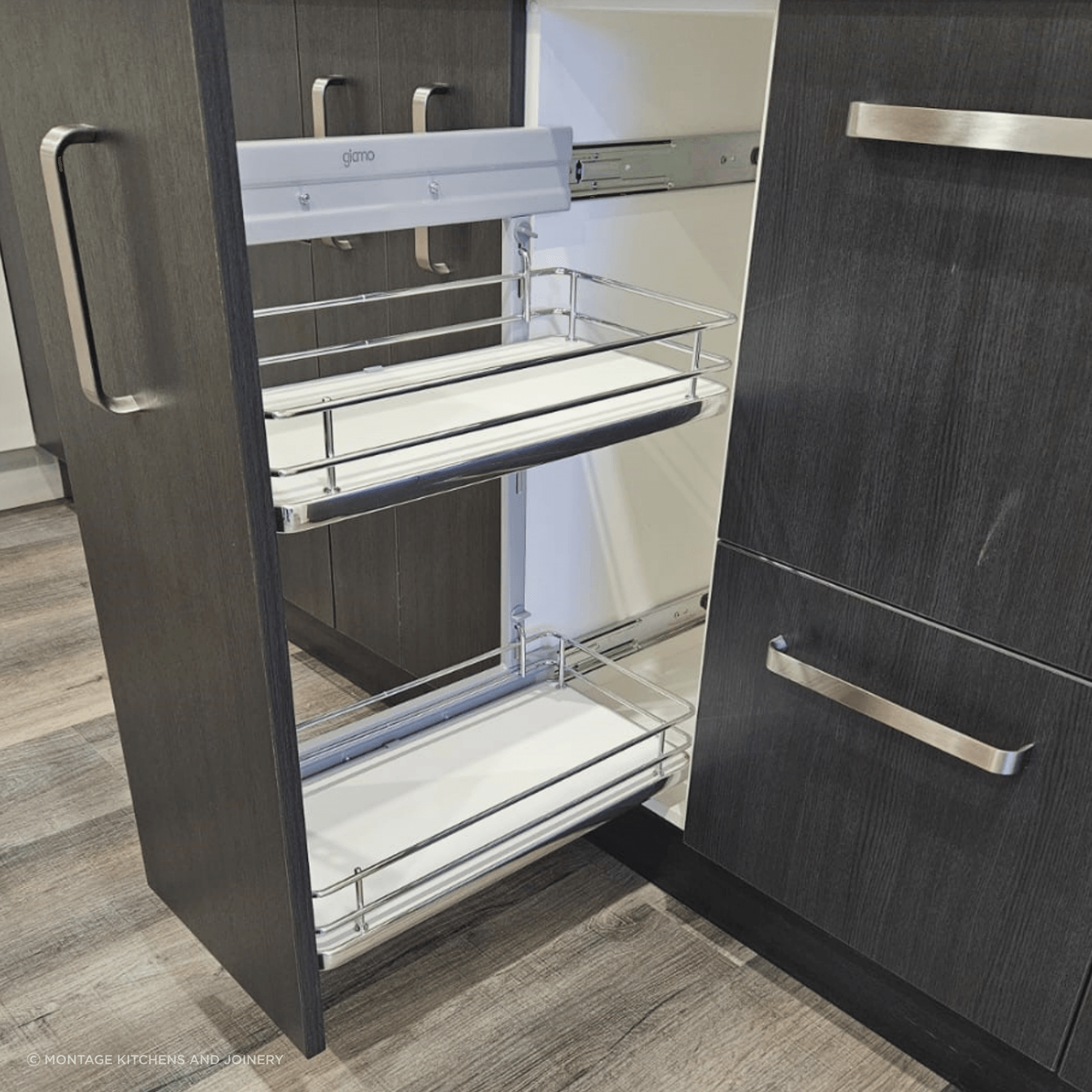 FIT Giamo Under Bench Pull Out gallery detail image