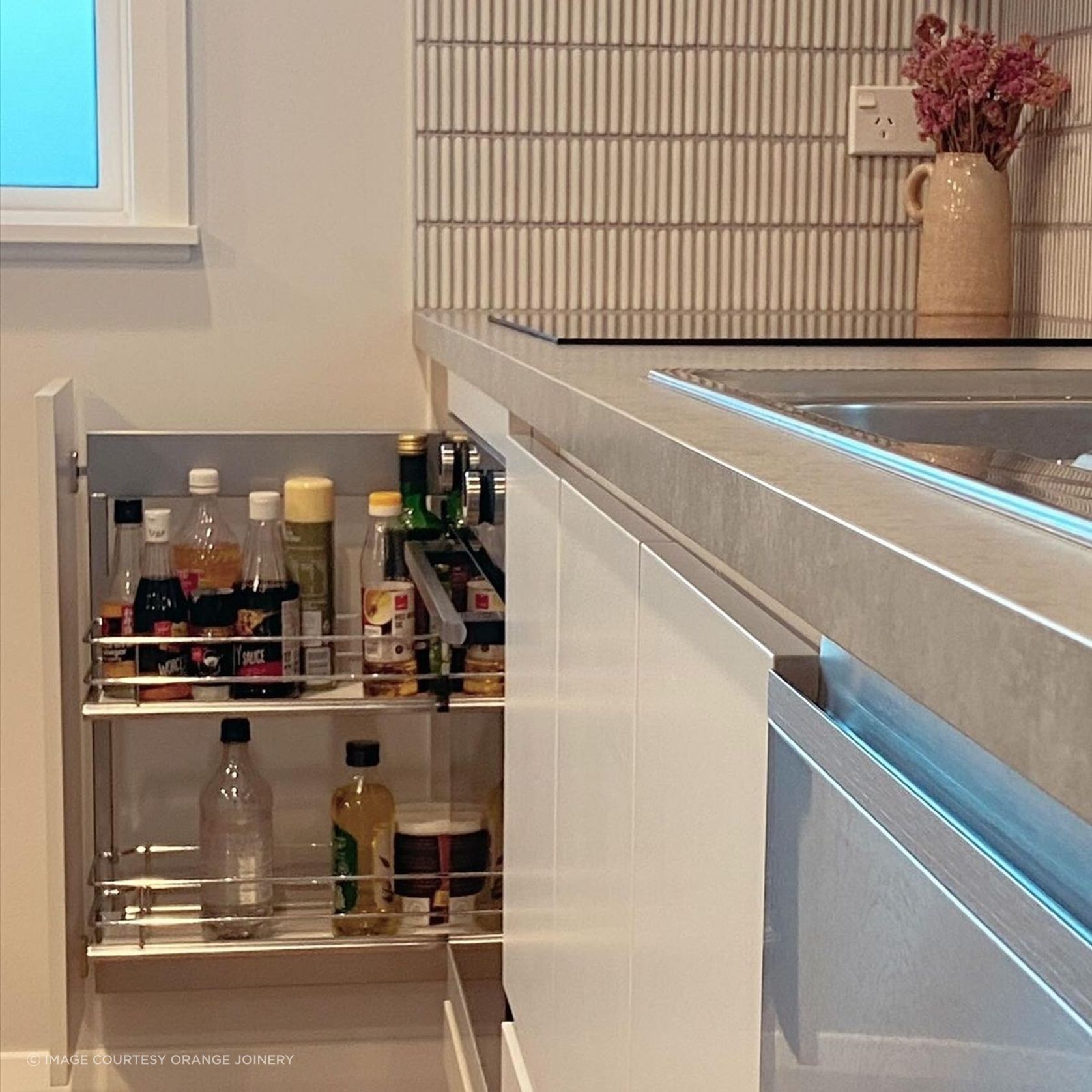 VS SUB Side Under Bench Pull Out gallery detail image