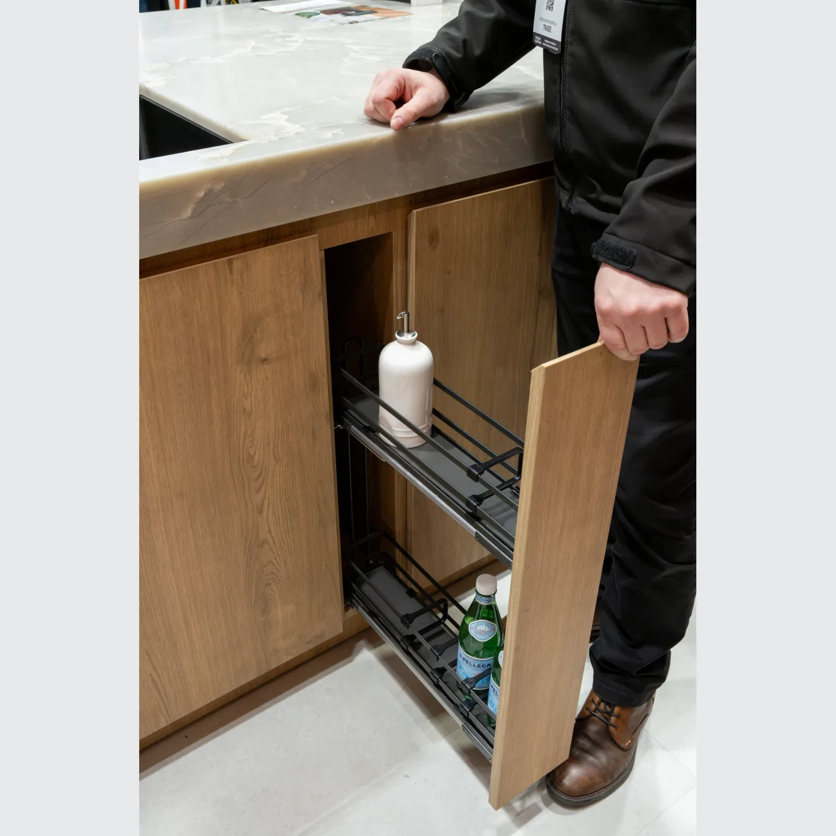 Lario gallery detail image