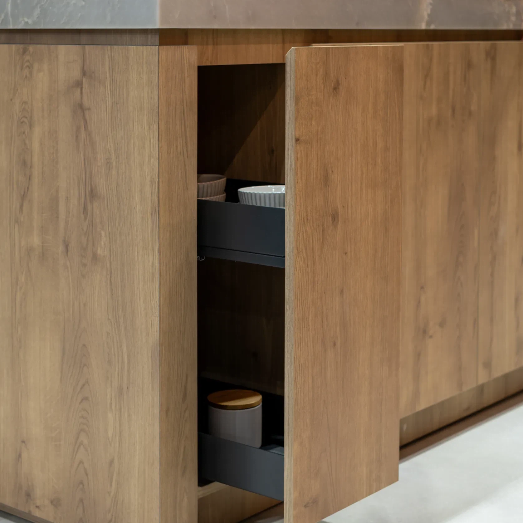 Lario gallery detail image