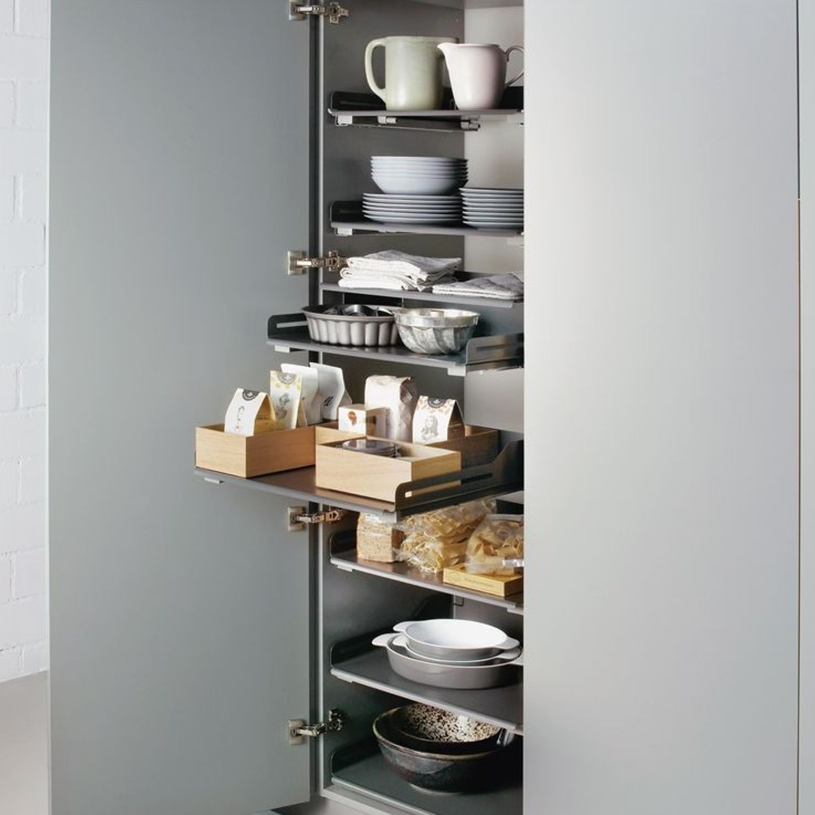 Peka Extendo 600mm | Pull out Shelf gallery detail image