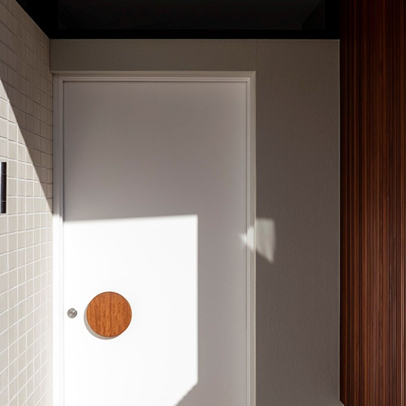 Large Round  - Timber Door Handle - TDH003 gallery detail image