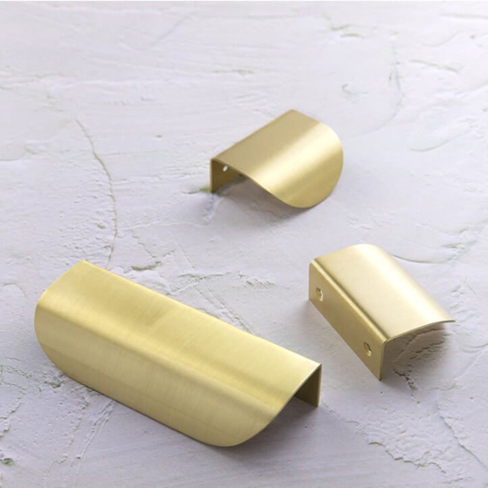 Round Brass Lip Pull Kitchen Handles gallery detail image