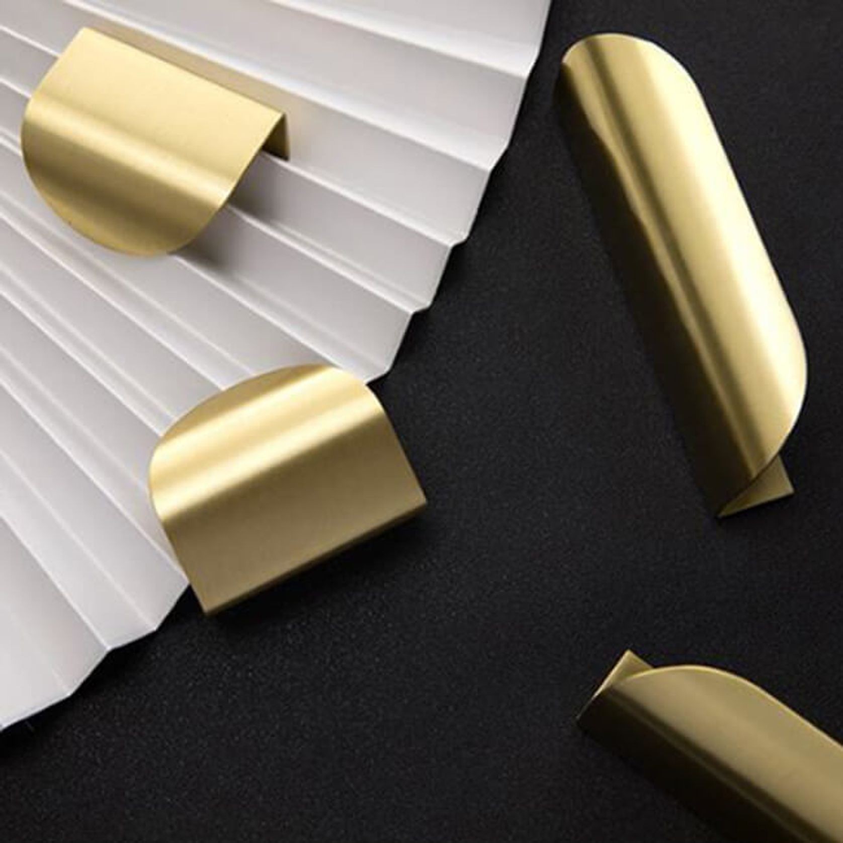 Round Brass Lip Pull Kitchen Handles gallery detail image