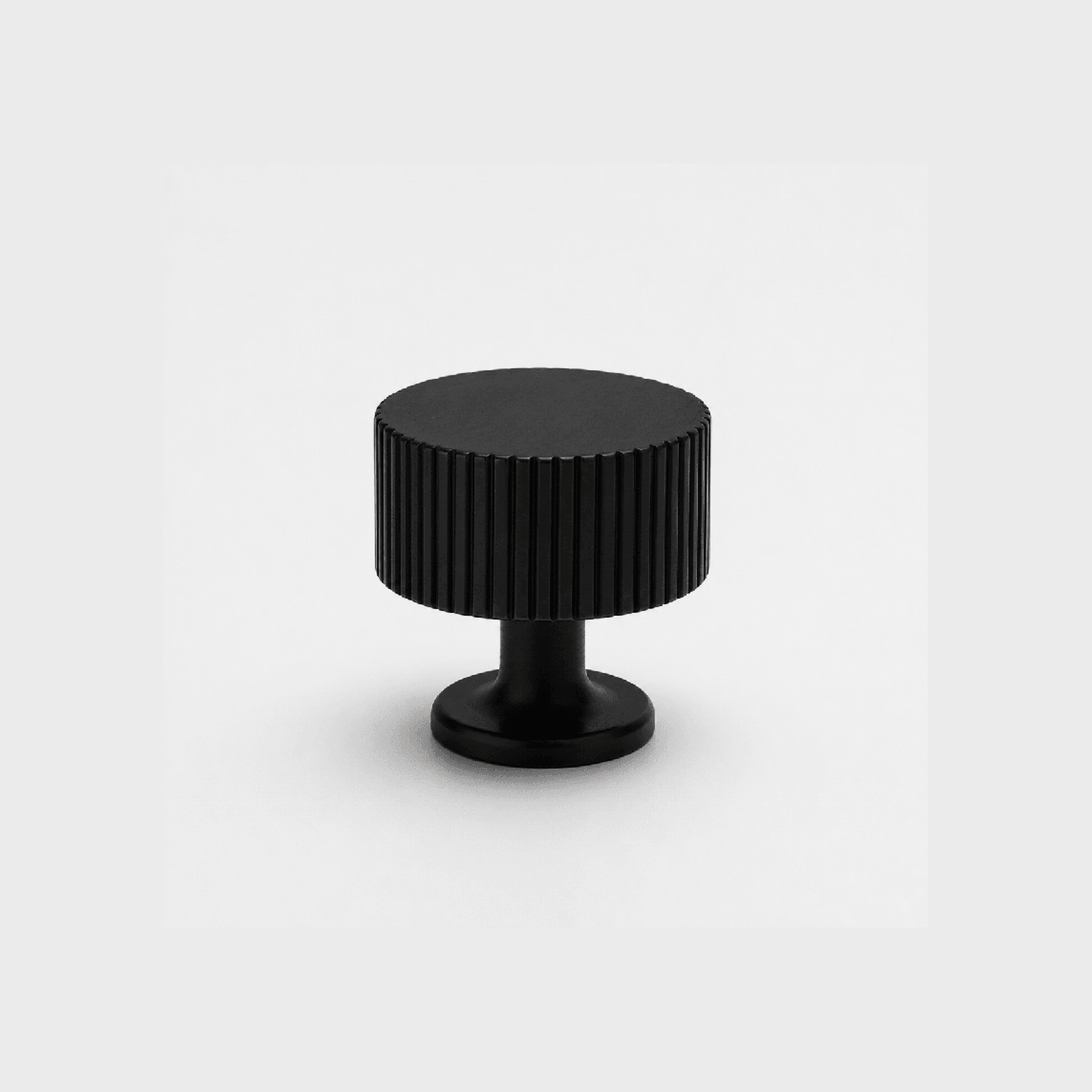 KT&CO Kitchen drawer knobs Rose Bay gallery detail image