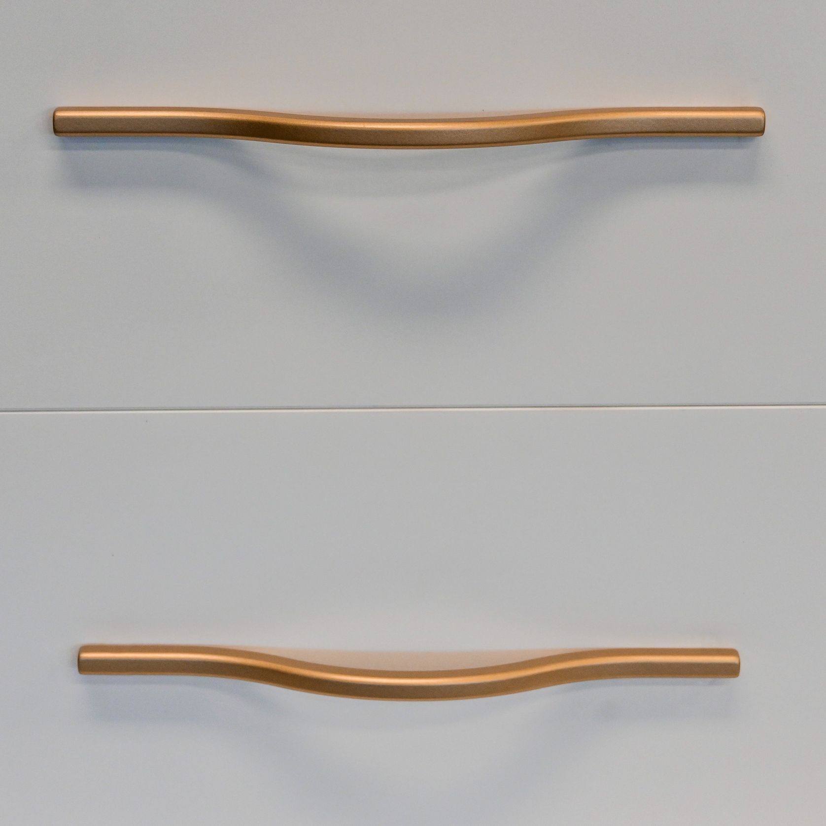 Capri Bow Handle gallery detail image